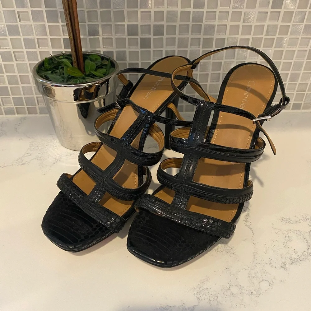 Calvin Klein new  Valene Platform Dress Sandal